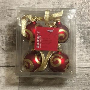 Nordstrom At Home Set of 4 Ornament Placecard Holders Retro